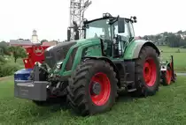 Fendt 936, gesehen bei der 850-Jahrfeier von Hofaschenbach im Juli 2015