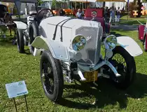 . Mercedes Benz Model 28/95 Type Targa Florio, Bj 1920, hat einen 6 Zyl. Motor mit 7300 ccm und 110 Ps, war am 30.08.2015 in Mondorf zu sehen.                  