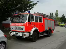 FFW Wiesbaden Nordenstadt Mercedes Benz 1222 LF16-12 (Florian Wiesbaden 40/43) am 12.09.15 beim Tag der Offenen Tür