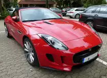 Jaguar F-type Cabriolet, seit 2013 gebauter britischer Sportwagen, Aug.2015