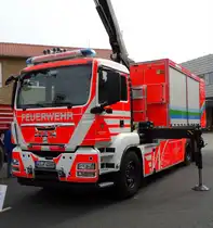 BF Wiesbaden MAN TGS WLF (Florian Wiesbaden 2/67-) am 12.09.15 beim Tag der Offenen Tür in Wiesbaden