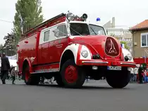 Ein alter Schatz anno 1965 alias Magirus Deutz Hauber LF am 12.09.15 beim Tag der Offenen Tür in Wiesbaden