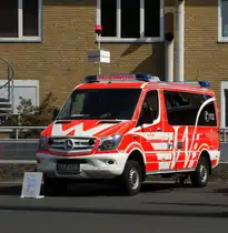 BF Wiesbaden Mercedes Benz Sprinter ELW am 12.09.15 beim Tag der Offenen Tür in Wiesbaden