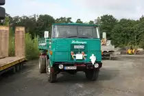 Dampftag in Osnabrück am 6.9.2015: Auch dieser Hanomag Henschel Kipper F 161 AK war bei dem Geschehen am Piesberg dabei und leistete Dienste im Rahmen einer historischen Baustelle.