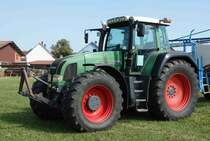 Fendt 924, gesehen beim Oldtimertreffen in Eiterfeld-Ufhausen im Juli 2015