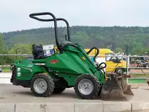 Avant 530+ bei der Hausausstellung eines Baumaschinenhändlers in Schweich, 07.05.2006