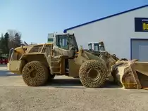 Liebherr L 566 2 plus 2 übers Wochenende abgestellt in Wellen, 25.03.2012