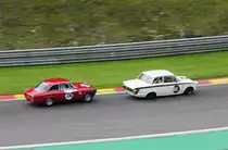 150 ALFA ROMEO Giulia Sprint GTA, Bj.1965, & 179 FORD Lotus Cortina. Historic Motor Racing News U2TC Rennen, Mitzieher beim 6h Spa Classic am 19.September