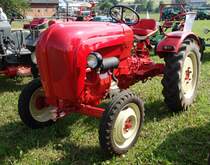 Porsche Diesel, ausgestellt beim Oldtimertreffen in Eiterfeld-Ufhausen im Juli 2015