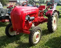 Porsche Diesel, ausgestellt beim Oldtimertreffen in Eiterfeld-Ufhausen im Juli 2015