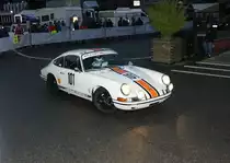 Nr.101 PORSCHE 911 kann endlich weiter zum tanken. Tankstelle beim 6h Classic in Spa Francorchamps am 19.9.2015.