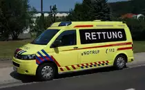 VW T5 vom Fernverlegungsdienst Thüringen, gesehen in Bad Liebenstein im August 2015