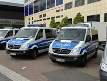 Zwei Polizei Hessen Mercedes Benz Sprinter am 26.09.15 auf der IAA in Frankfurt am Main