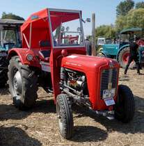 MF 35, gesehen anl. der Oldtimerausstellung Baiersröder Hof im August 2015