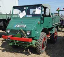 Unimog, gesehen anl. der Oldtimerausstellung Baiersröder Hof im August 2015