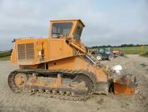 Frutiger SR 2001 Schürfraupe auf der Baustelle der B50n in der Nähe von Longkamp, 09.08.2015