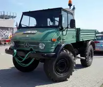 Unimog, gesehen in Langenselbold im August 2015