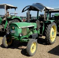 John Deere 1020, ausgestellt bei der Oldtimerausstellung Baiersröder Hof im August 2015