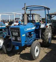 Ford 2600, ausgestellt bei der Oldtimerausstellung Baiersröder Hof im August 2015