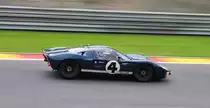 FORD GT40 MK1, Mitzieher bei 1/40 Sek. der Nr.4, beim 6h Classic Rennen in Spa Francorchamps, am 19.9.2015