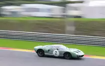 FORD GT40 MK1, Mitzieher bei 1/40 Sek. der Nr.2, beim 6h Classic Rennen in Spa Francorchamps, am 19.9.2015