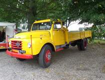 Volvo L475 Raske, 4,7 l, 89 kW, 120 PS - gesehen am 6.9.2014 beim großen Eisenbahn-Spektakel  „Terug naar Toen - Zurück nach Damals“ der Museumseisenbahn VSM in Beekbergen / NL,