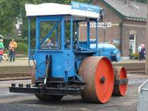Straßenwalze - gesehen am 6.9.2014 2014 beim großen Eisenbahn-Spektakel  „Terug naar Toen - Zurück nach Damals“ der Museumseisenbahn VSM in Beekbergen / NL,