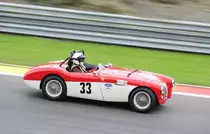 Nr.33 AUSTIN-HEALEY 100M, Bj.1959, 2700ccm, Fahrer:  MILLS Robert(GB) & WELCH Jeremry(GB). Bei der Woodcote Trophy & Stirling Moss Trophy [Motor Racing Legends] SPA SIX HOURS 19.September 2015 