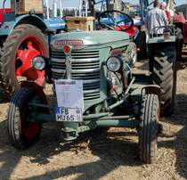 Hürlimann D 65 S, steht bei der Oldtimerausstellung Baiersröder Hof im August 2015