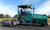 V�gele Super 1900-3i, bei Stra�enbauarbeiten in der Rheinebene, Okt.2015