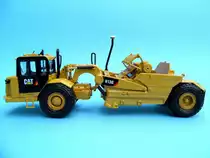 Caterpillar 613G von Norscot im Maßstab 1:50