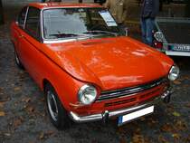 DAF 55 Marathon. 1968 - 1972. Der als Sportcoupe angebotene Marathon wurde in ca. 11000 Einheiten produziert. Um sein sportliches Flair zu unterstreichen erhielt de Motor eine höhere Verdichtung und somit 5 Mehr PS als die Limousine. Historicar am 17.10.2015.