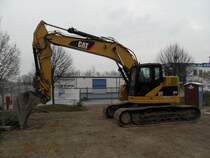 Caterpillar 321D LCR bei Potaschberg (Lux.) am 12.04.2009