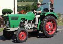 Deutz 2506, unterwegs in Pferdsdorf anl. der 2015er Oldtimerveranstaltung im August