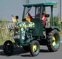 Bautz unterwegs in Pferdsdorf anl. der 2015er Oldtimerveranstaltung im August