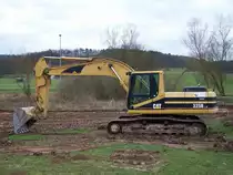 Caterpillar 325B LN am 31.01.2007 in der Nähe von Niedermennig