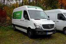 MB Sprinter von Europcar als Ausstellerfahrzeug, gesehen bei der Bulldogmesse in Alsfeld, Oktober 2015