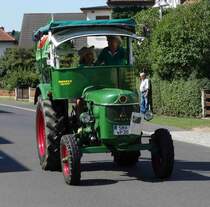 Deutz D 40 S, unterwegs in Pferdsdorf anl. der 2015er Oldtimerveranstaltung im August