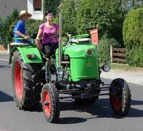 Deutz unterwegs in Pferdsdorf anl. der 2015er Oldtimerveranstaltung im August