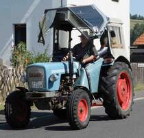 Eicher unterwegs in Pferdsdorf anl. der 2015er Oldtimerveranstaltung im August