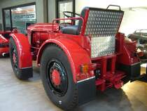 Heckansicht eines SAME 360 Schleppers. Classic Remise Düsseldorf am 31.10.2015.