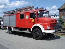 HH-8672, Löschgruppenfahrzeug LF 16-TS in Bundesausführung am 21.6.2008 in HH-Billbrook /  auf MB LAF 1113 B/42, 124 kW (168PS), 5,638 l, Allradantrieb / Aufbau: Odenwaldwerke Rittersbach  / Baujahr 1985, Einsatzzeit 1985-2010 /