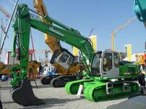 Liebherr R 934C HDSL Litronic auf einer Baumaschinenmesse in Bern am 18.03.2009