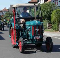 Hanomag R 324 S, unterwegs beim Festzug anl. der 2015er Oldtimerausstellung in Pferdsdorf/Thüringen, 08/2015