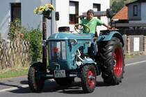 Hanomag R 324 S, unterwegs beim Festzug anl. der 2015er Oldtimerausstellung in Pferdsdorf/Thüringen, 08/2015