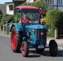 Hanomag R 324 S, unterwegs beim Festzug anl. der 2015er Oldtimerausstellung in Pferdsdorf/Thüringen, 08/2015