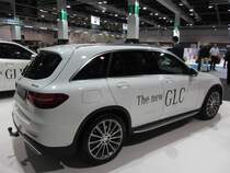Rückansicht des Mercedes-Benz GLC (GLK Nachfolger). Foto: 30.10.2015, Auto Zürich.