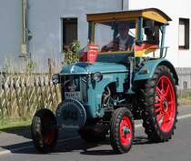 Hanomag R 324 S, unterwegs beim Festzug anl. der 2015er Oldtimerausstellung in Pferdsdorf/Thüringen, 08/2015