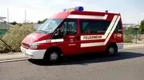 Ford Transit der Feuerwehr Rothenbergen hat die Gäste zum  Tag der offenen Tür  nach Langenselbold gebracht, August 2015