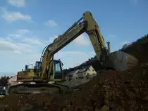 Liebherr R 924B HDSL Litronic am 01.02.2009 in der Nähe von Lorentzweiler (Lux.)